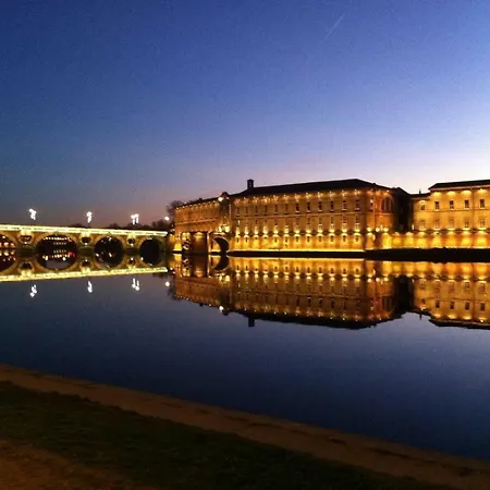 Apartment Tolosapp : Design Et Calme En Centre Historique